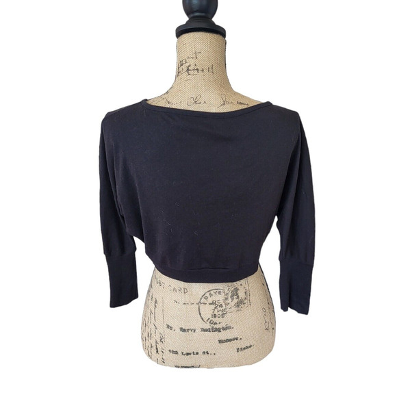 Color Story solid black crop top with long sleeves and button detail size small - Picture 2 of 6